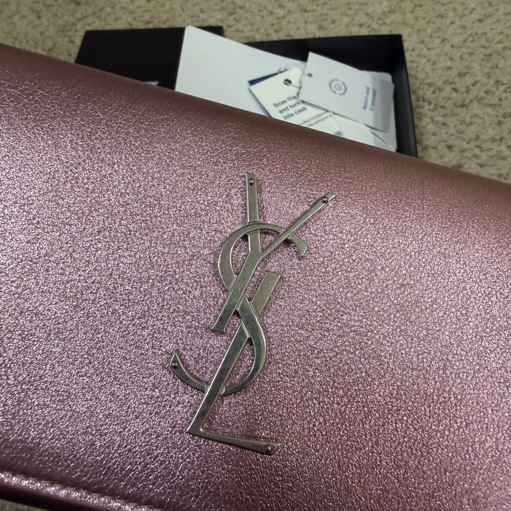 YSL METALLIC PINK WALLET/CLUTCH - Picture 2 of 13